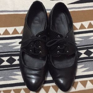 Cute black shoes